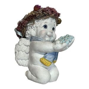 Dreamsicles "Snowflake” DC117 Cherub Cast Art Figurine